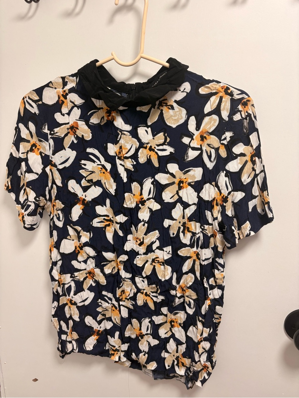 Zara Floral Navy Short-Sleeve Blouse with Hood